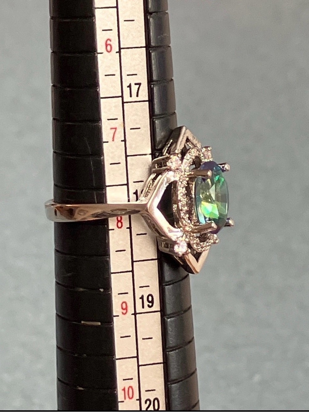 18K White Gold 8CT Blue Mystic Rainbow Topaz Diamond Ring - Picture 8 of 8